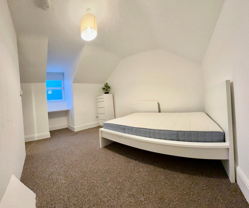 Room Edward Street in South Kesteven