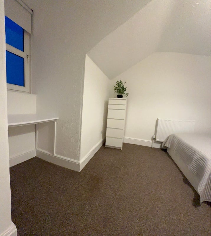 Room Edward Street in South Kesteven