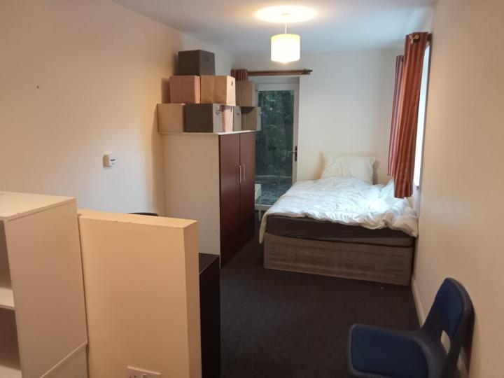 Room Roger Dudman Way in Oxford
