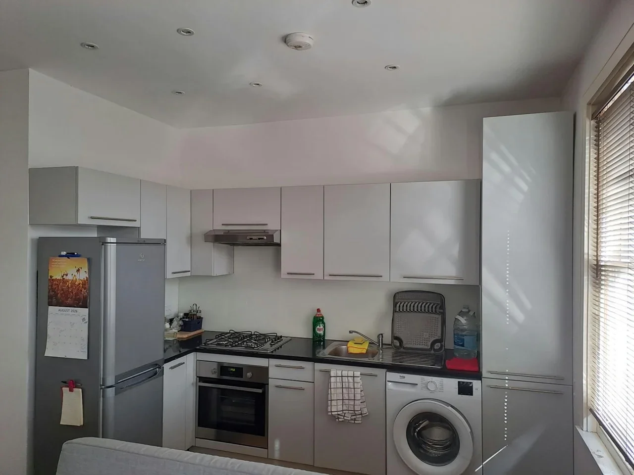 Flat Crouch Hill in Greater London