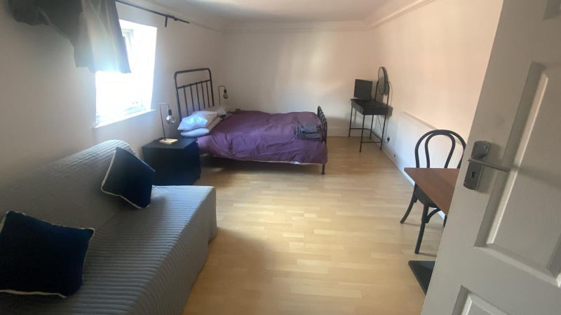 Room South End in Greater London