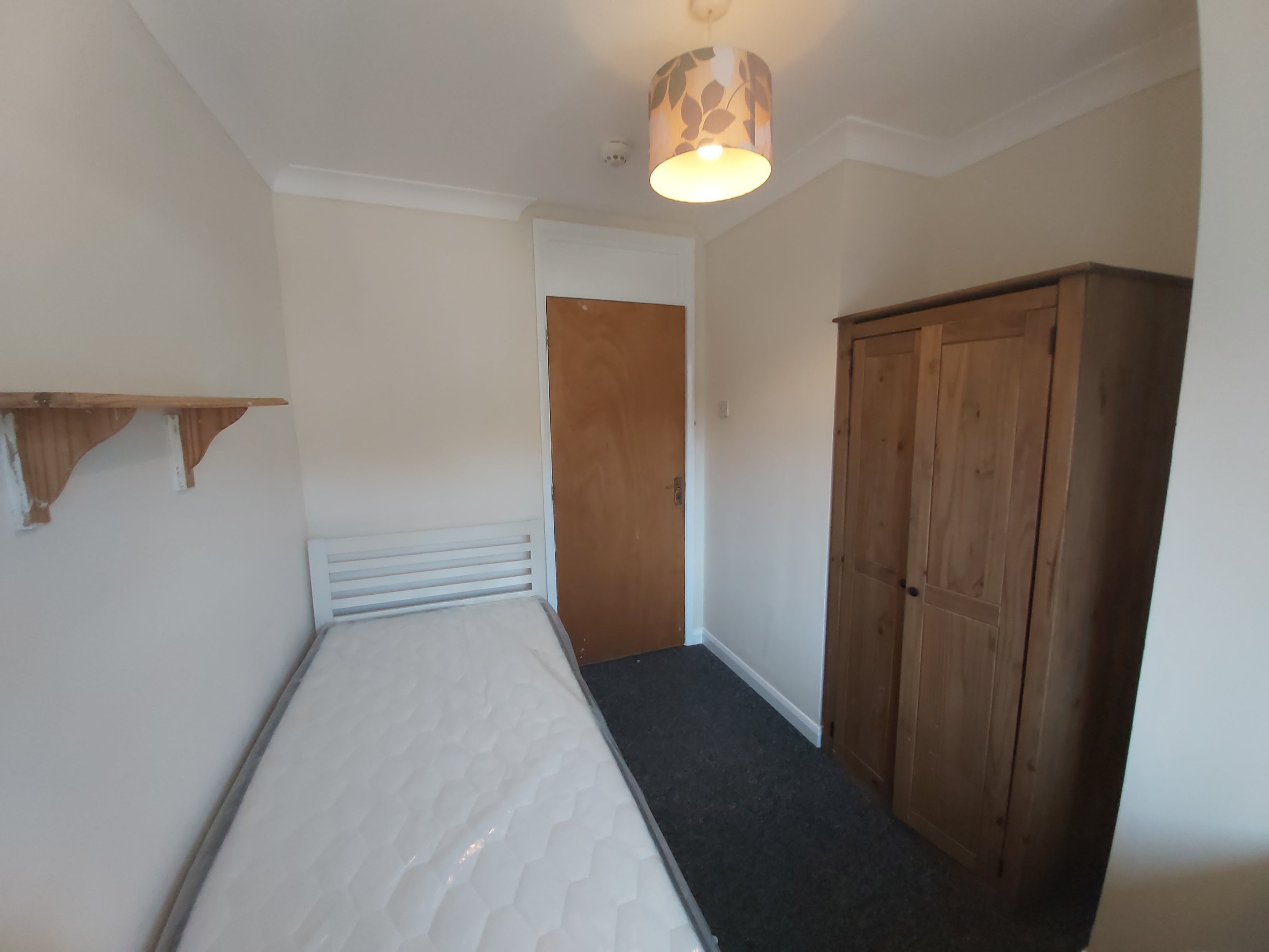 Room Regency Place in Canterbury