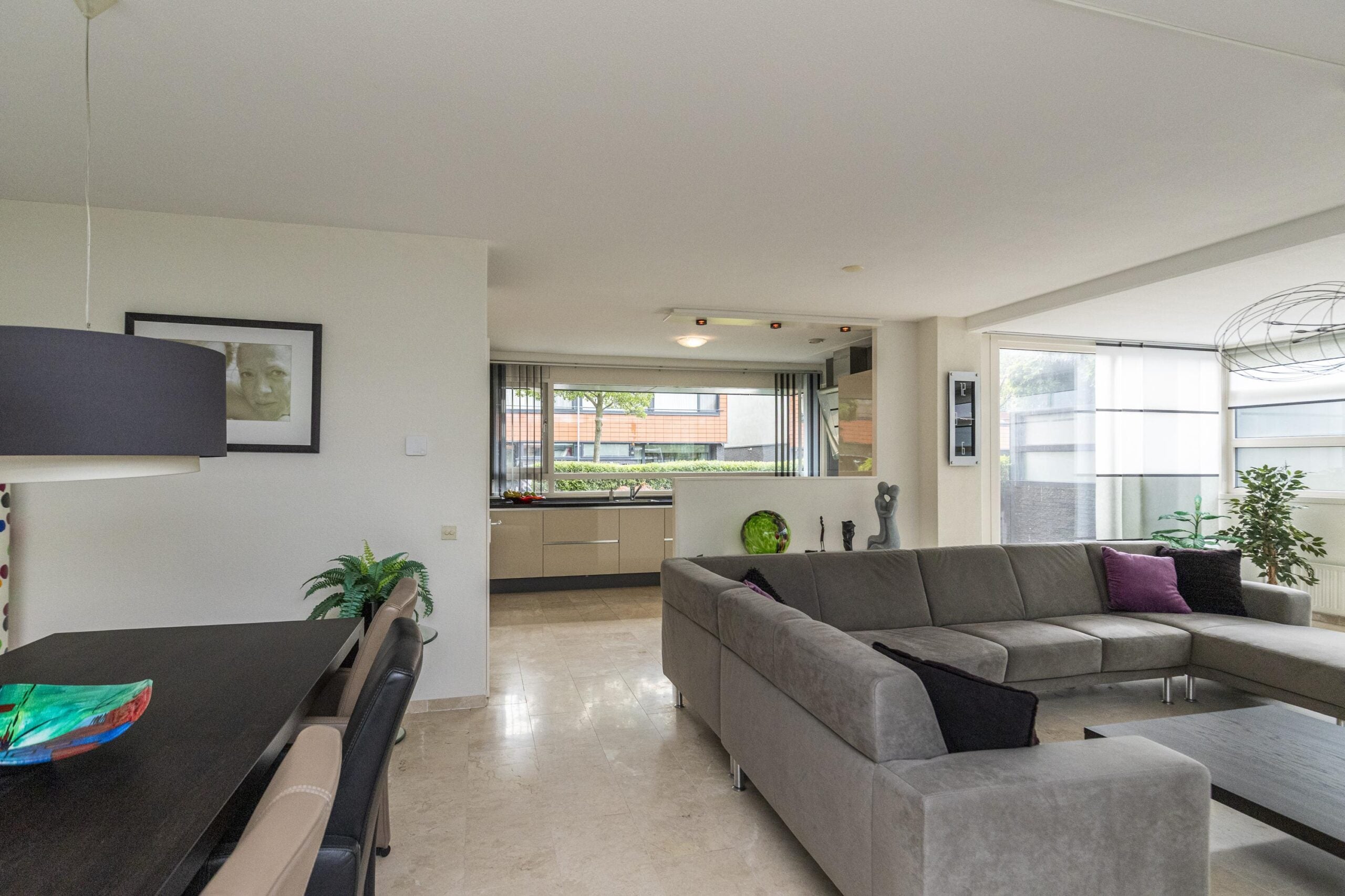 Hoekwoning te koop: Singravenstraat 17, 'S-Gravenhage