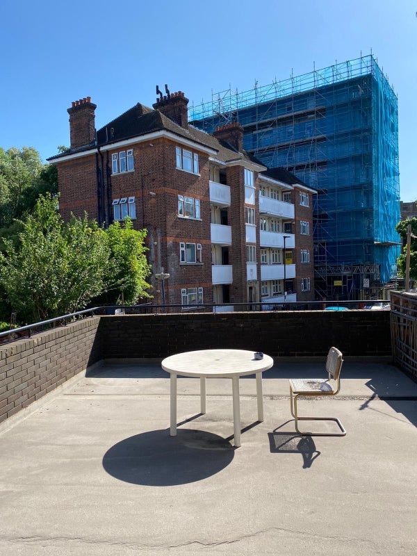 Room Pauntley Street in Greater London