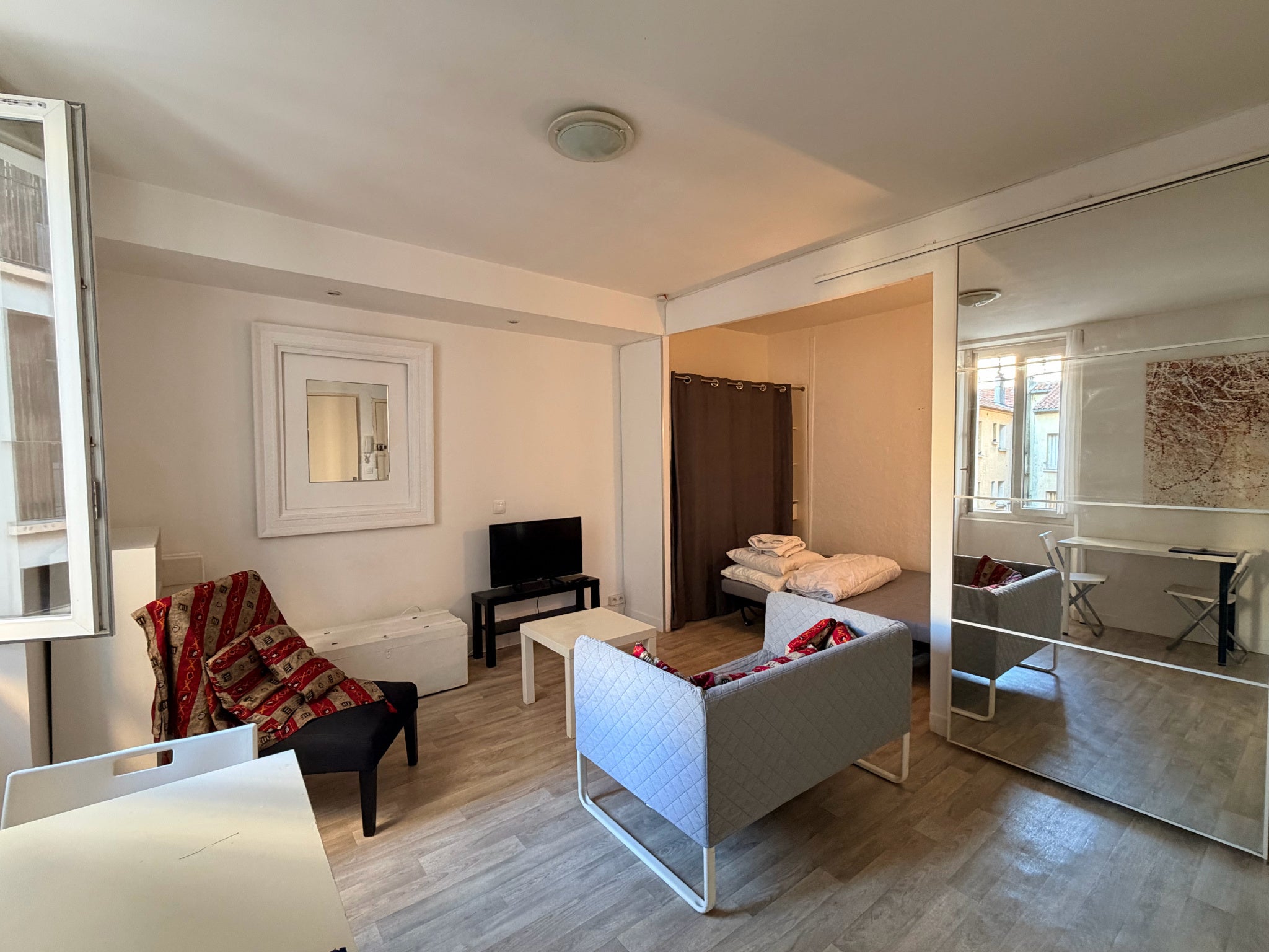 Flat Quai Belle Rive in Toulon