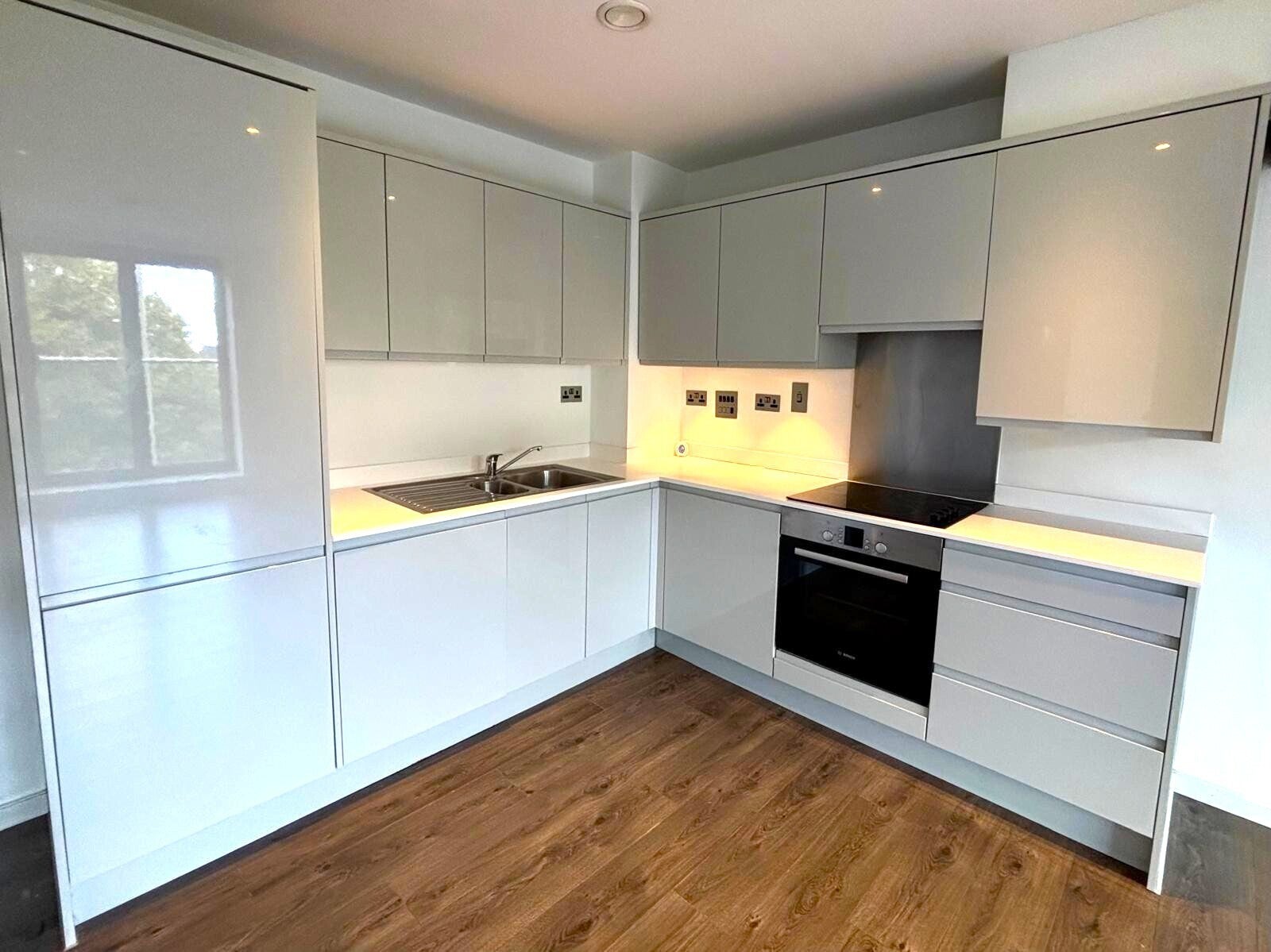Flat Wenman Road in South Oxfordshire