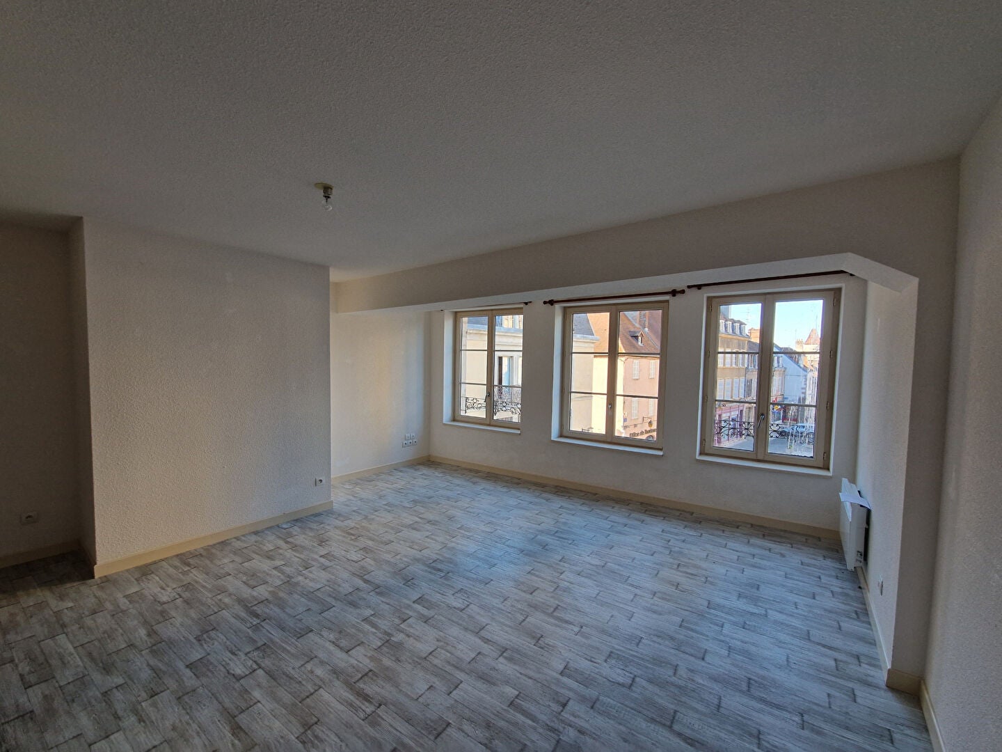 Appartement Place d'Armes à Auxonne
