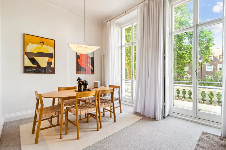 Flat Stanhope Gardens in Greater London