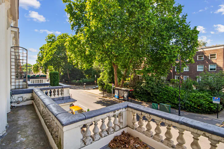 Flat Stanhope Gardens in Greater London