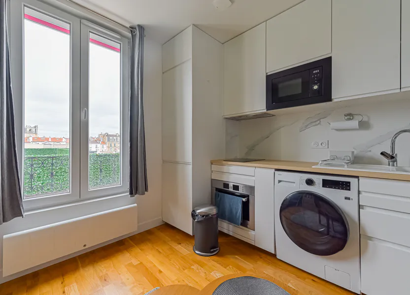 Flat Rue Victor Méric in Clichy
