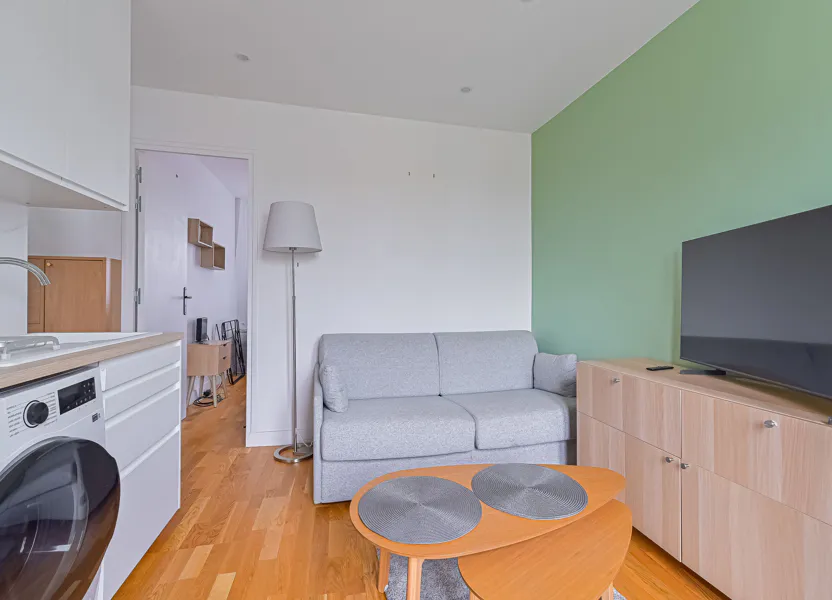 Flat Rue Victor Méric in Clichy