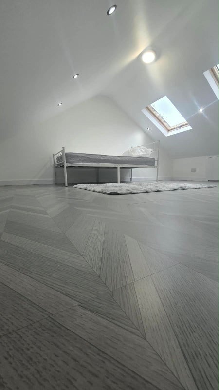 Room Garibaldi Street in Greater London