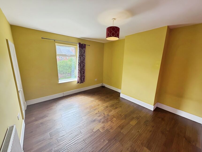 House Sunny Springs in Chesterfield