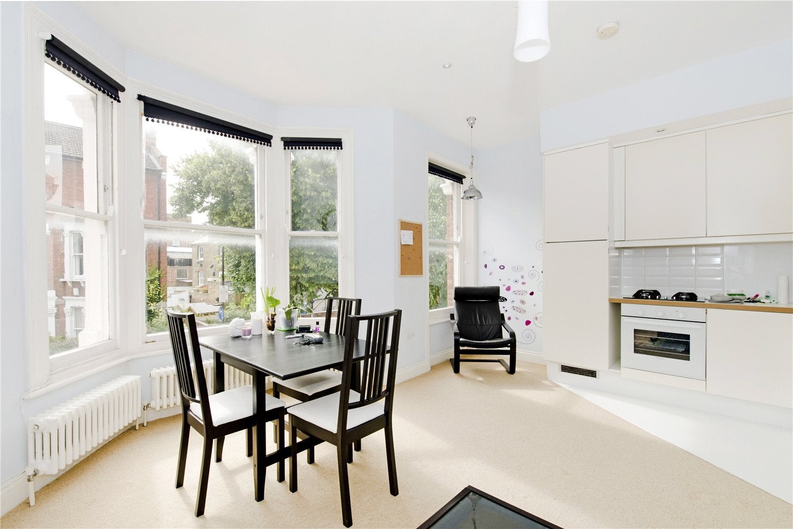 Flat Horsell Road in Greater London