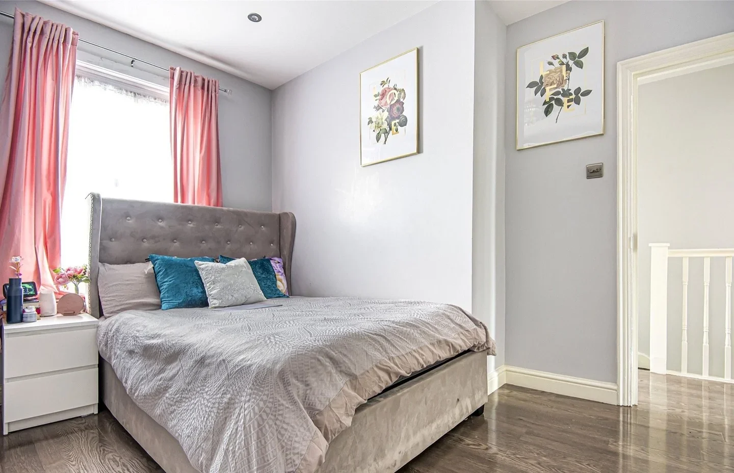 Room Cold Blows in Greater London