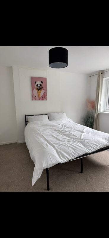 Room Garden Close in Llanbradach and Pwllypant
