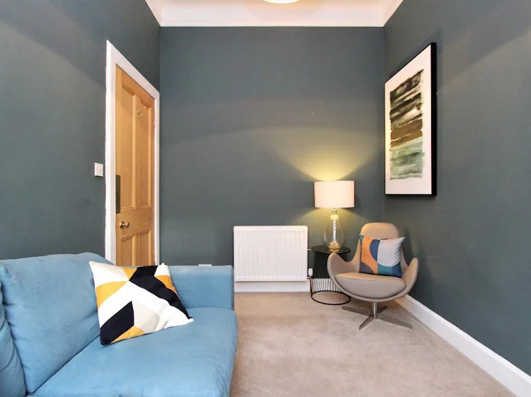 Flat Royston Terrace in City of Edinburgh