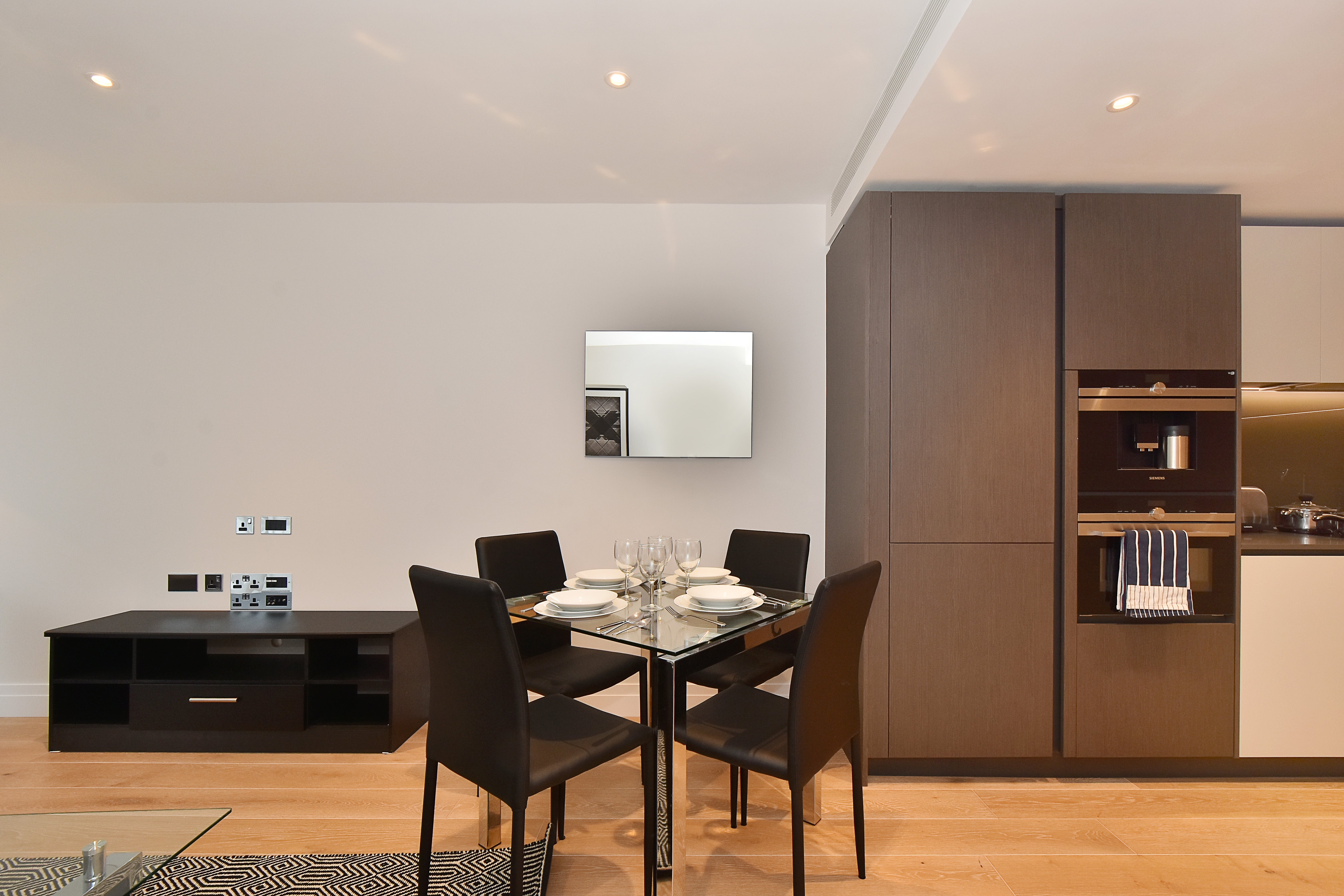Flat Riverlight Quay in London