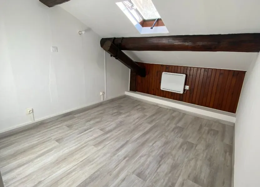 Appartement Cour à Saint-Dizier