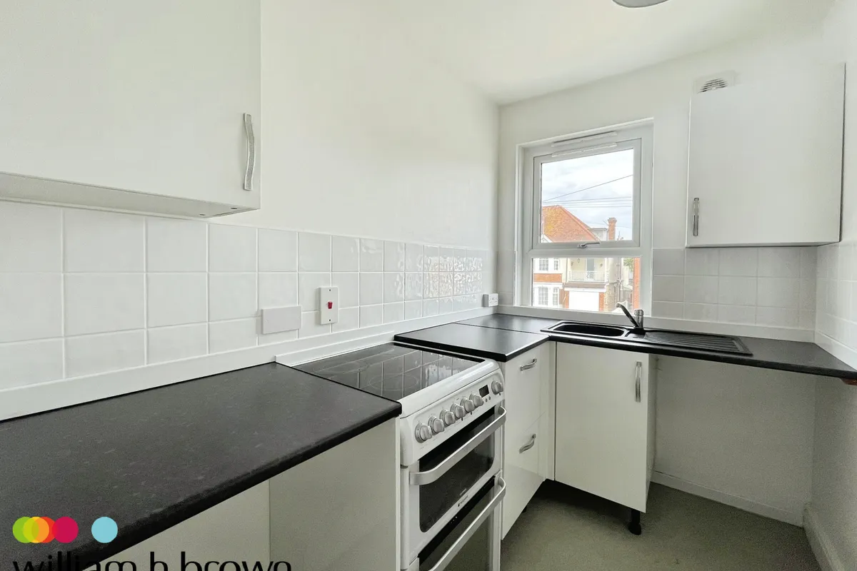 Flat Hayes Road in Clacton-on-Sea