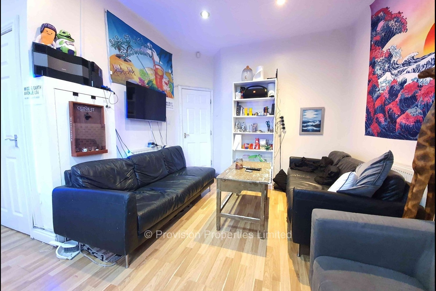 Flat Walmsley Road in Leeds