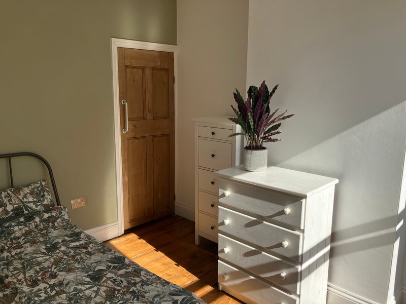 Room Morley Road in Bristol