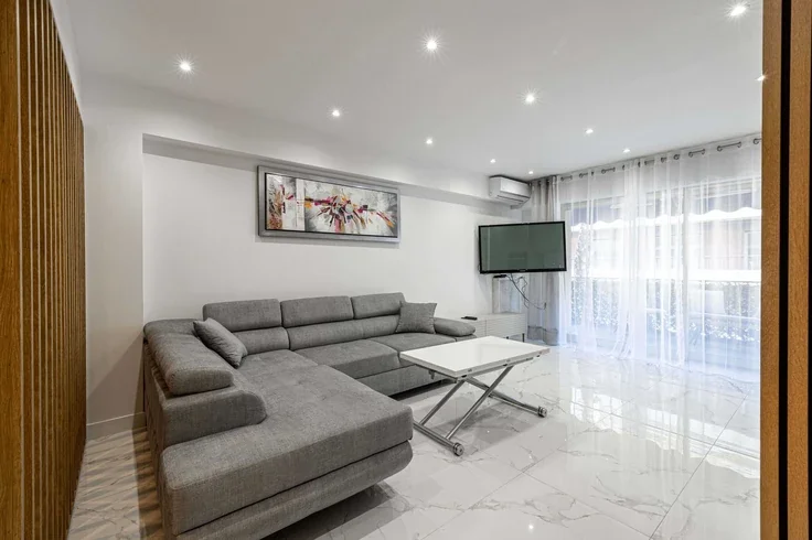 Appartement Avenue Maréchal Joffre à Antibes