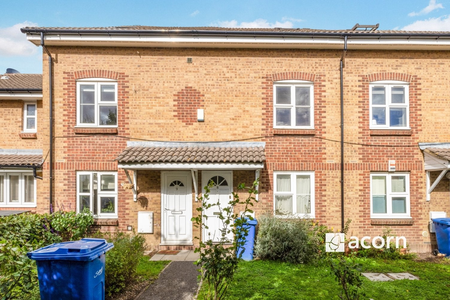 Flat Oxley Close in Greater London