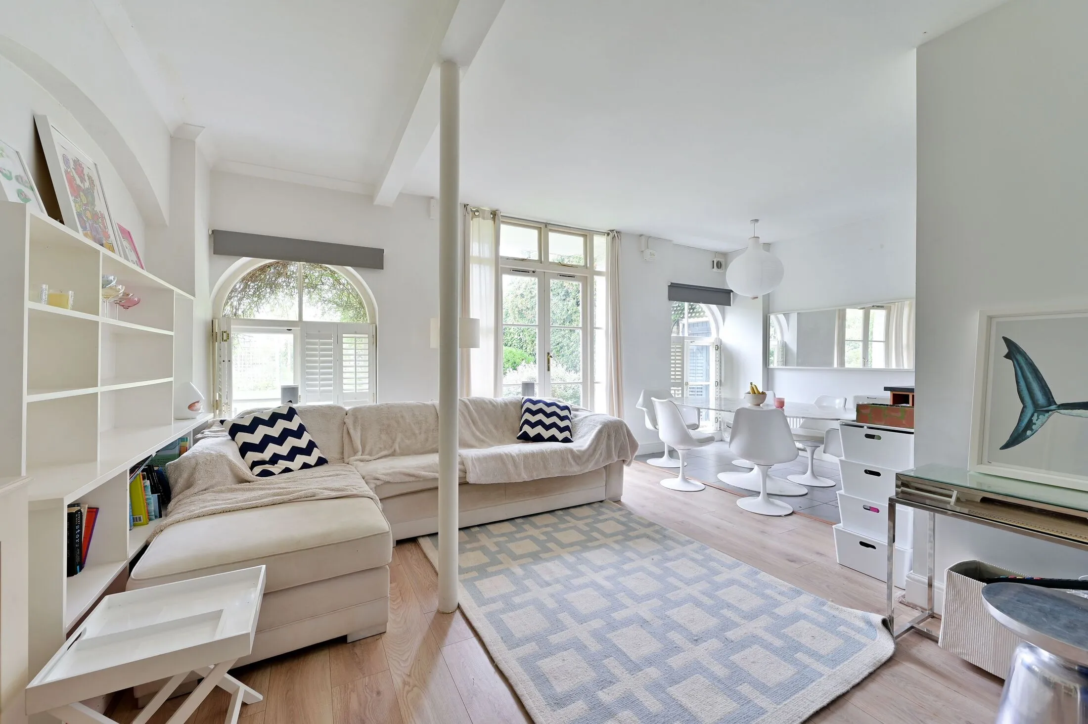 Flat Castelnau in Greater London
