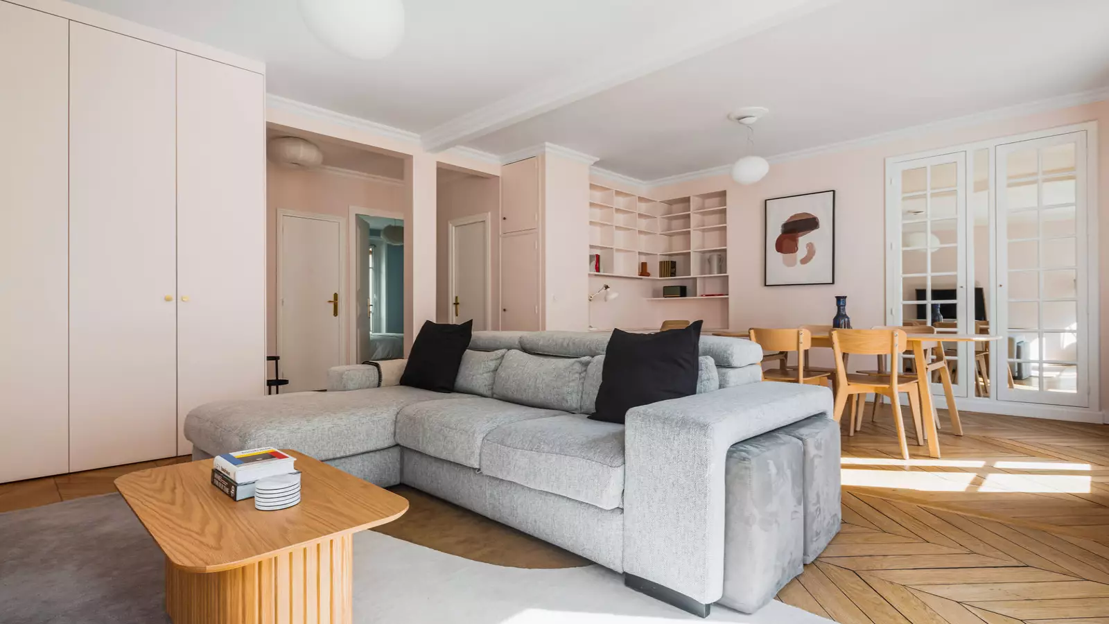 Flat Rue Henry Monnier in Paris