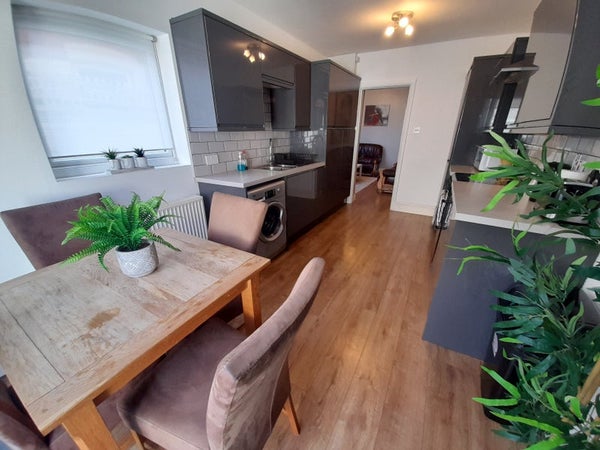 Flat Westleigh Street in Manchester
