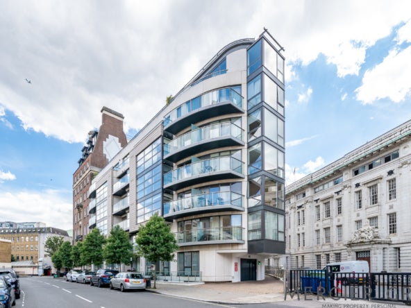 Flat Allsop Place in City of Westminster