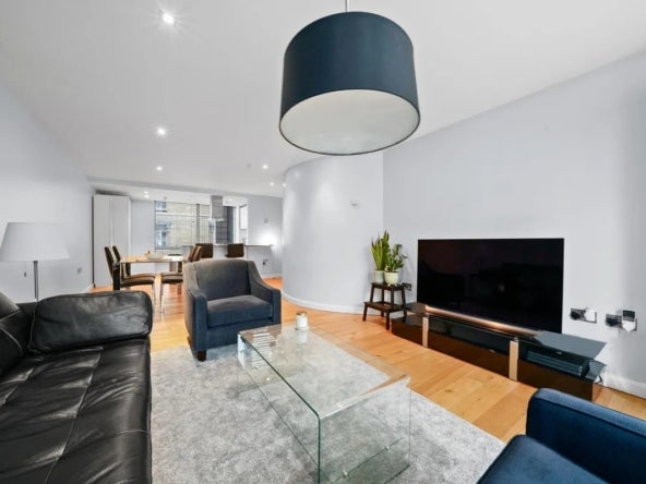 Flat Allsop Place in City of Westminster