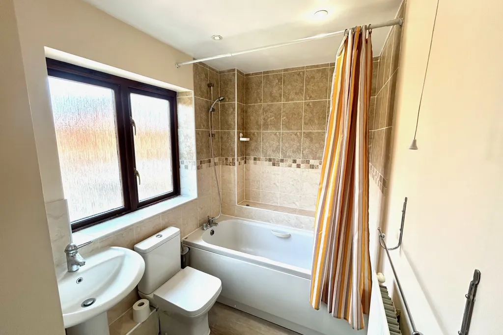 Room Langport Crescent in Milton Keynes