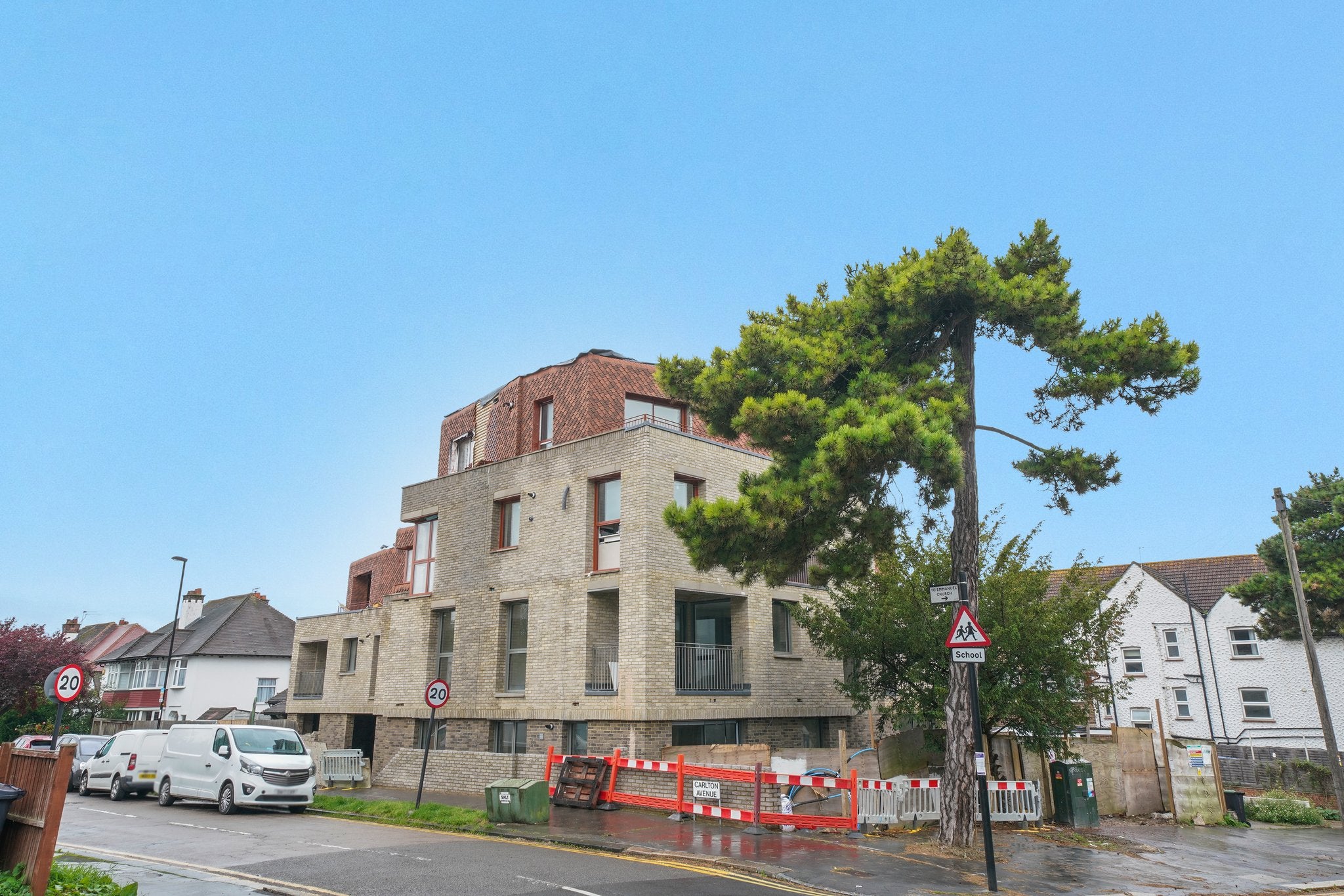 Flat Selsdon Road in Greater London