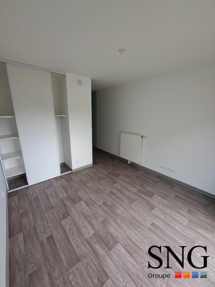 Flat D 95 in Franqueville-Saint-Pierre