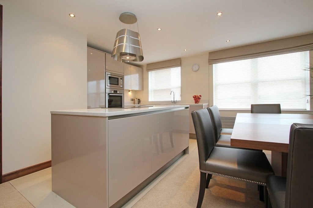 Flat Ennismore Gardens in City of Westminster