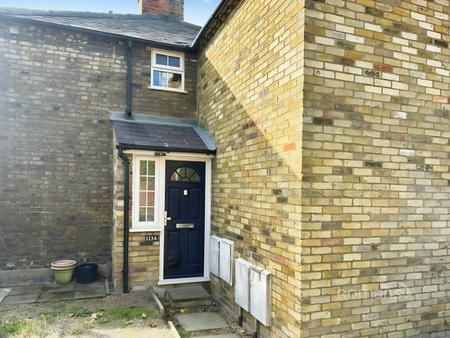 Flat Westborough Road in Maidenhead