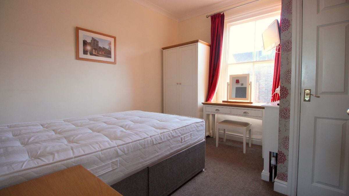 Room Bootham Crescent in York
