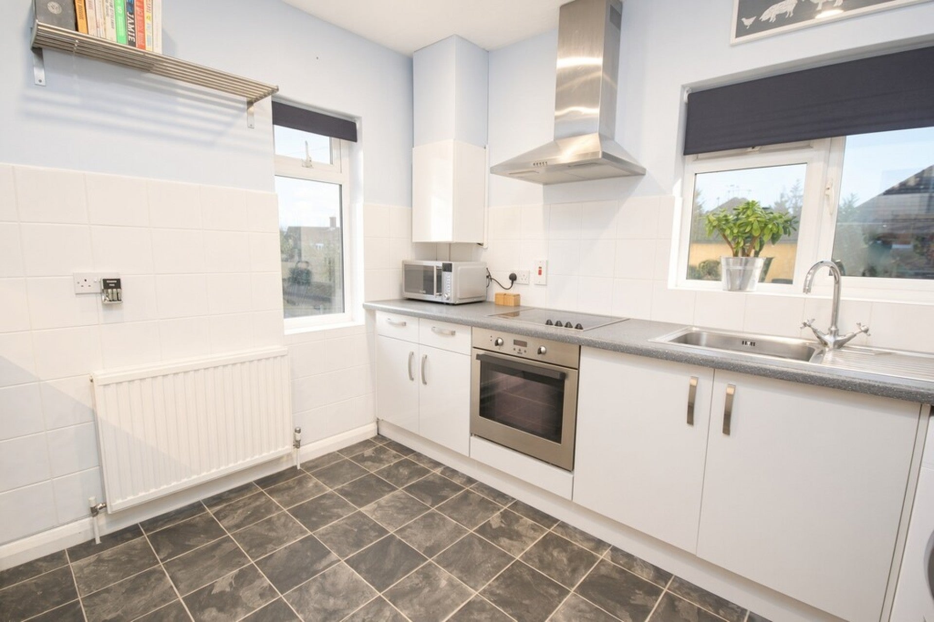 Flat Philip Road in Borough of Spelthorne