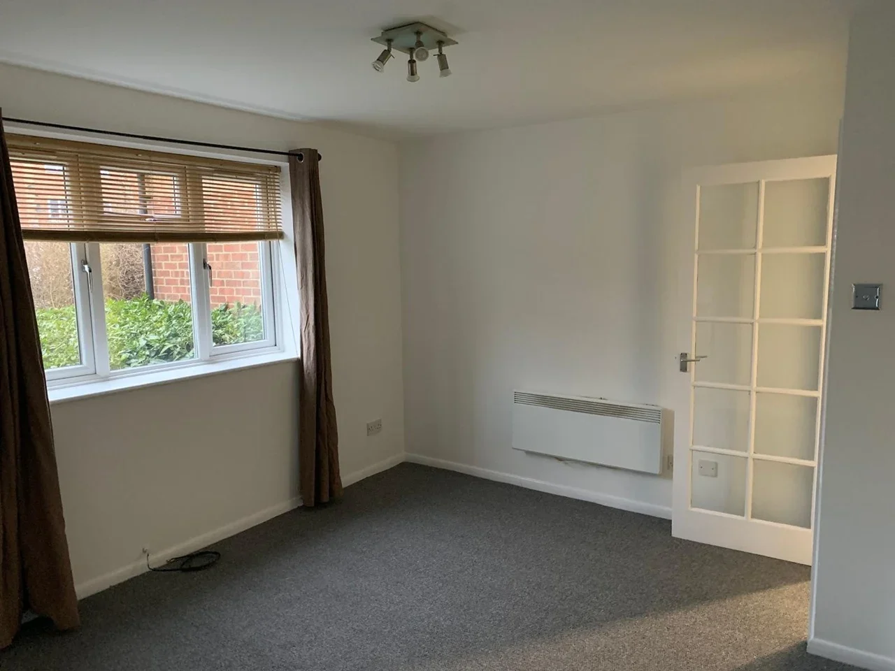 Flat Danbury Crescent in South Ockendon
