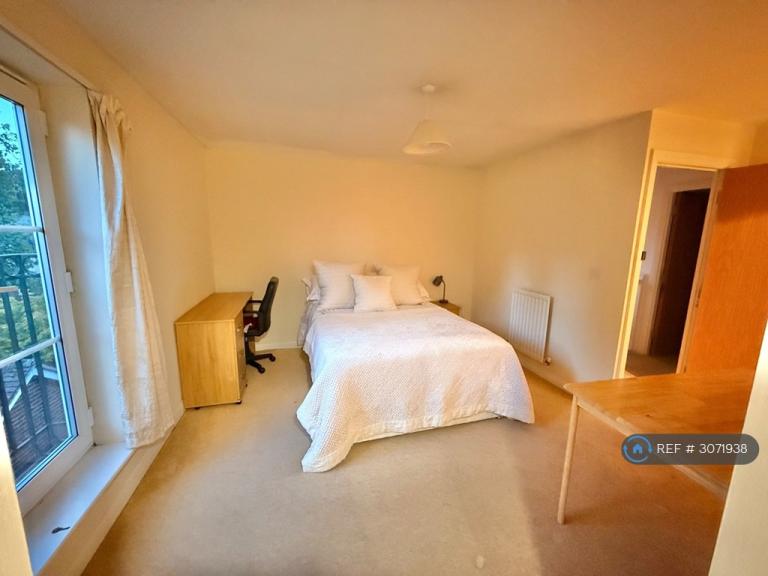 House Lister Close in Exeter