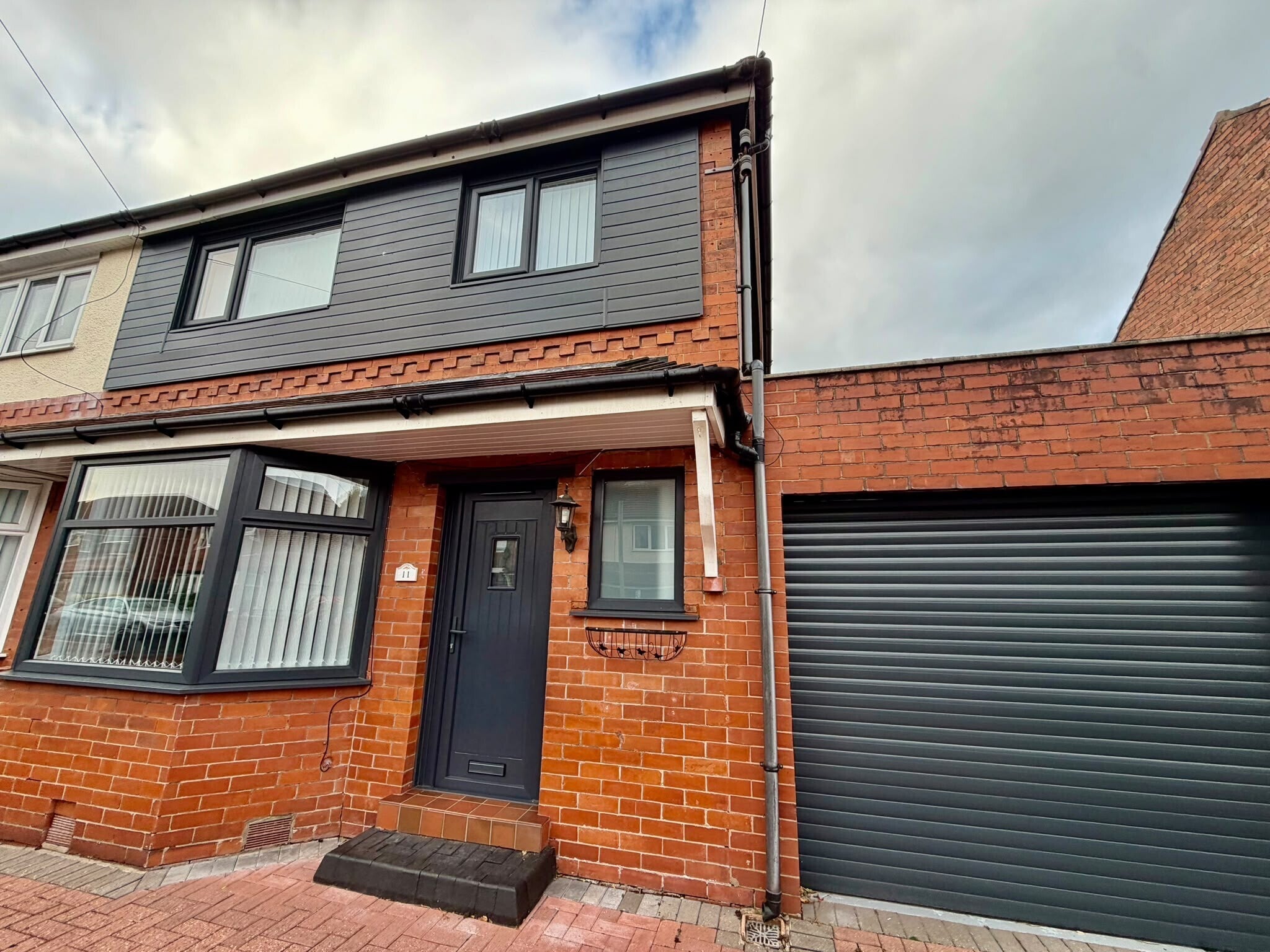 House Glendale Avenue in Manchester