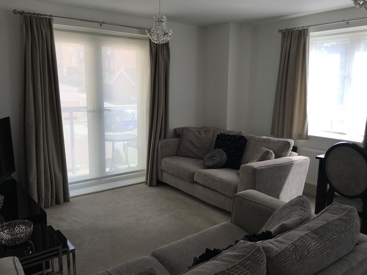 Flat Todd Close in Hertsmere