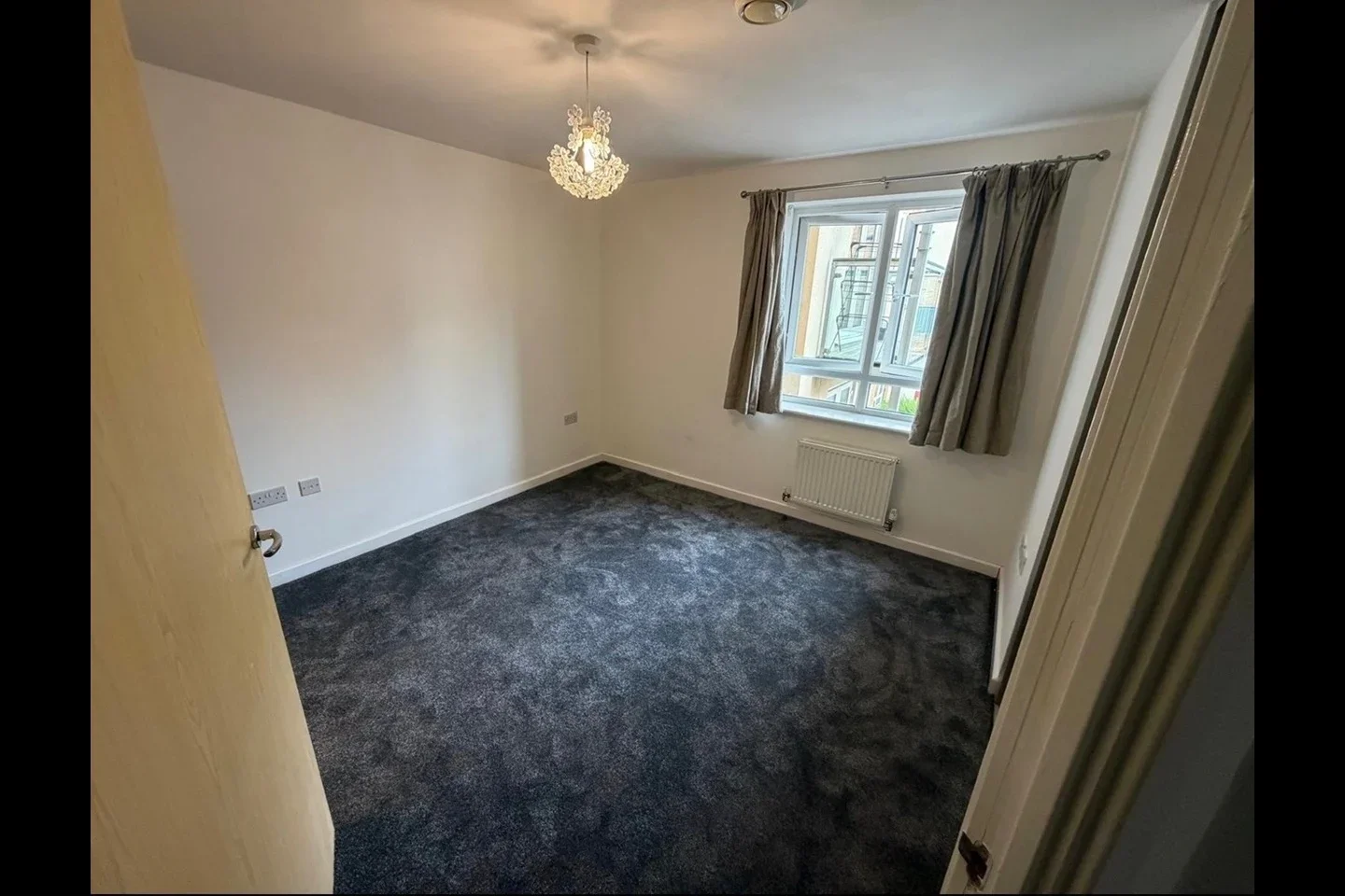 Flat Todd Close in Hertsmere