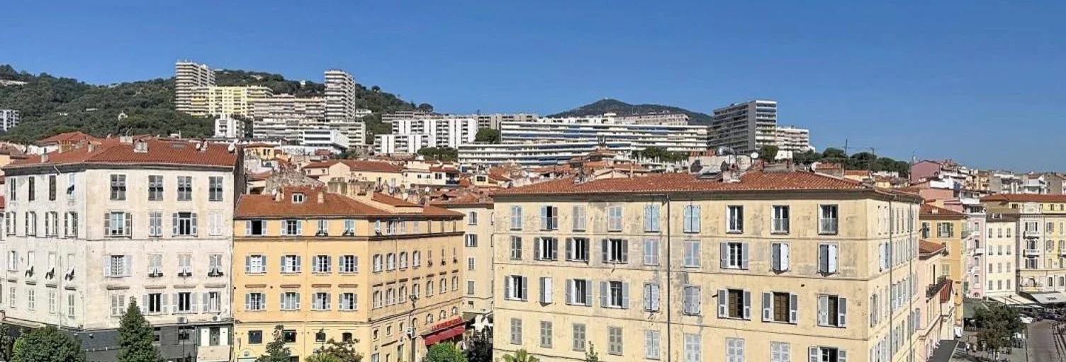 Appartement Place du Maréchal Foch à Ajaccio
