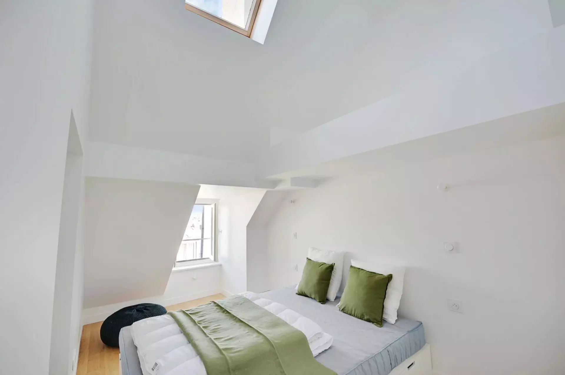 Flat Rue d'Aboukir in Paris