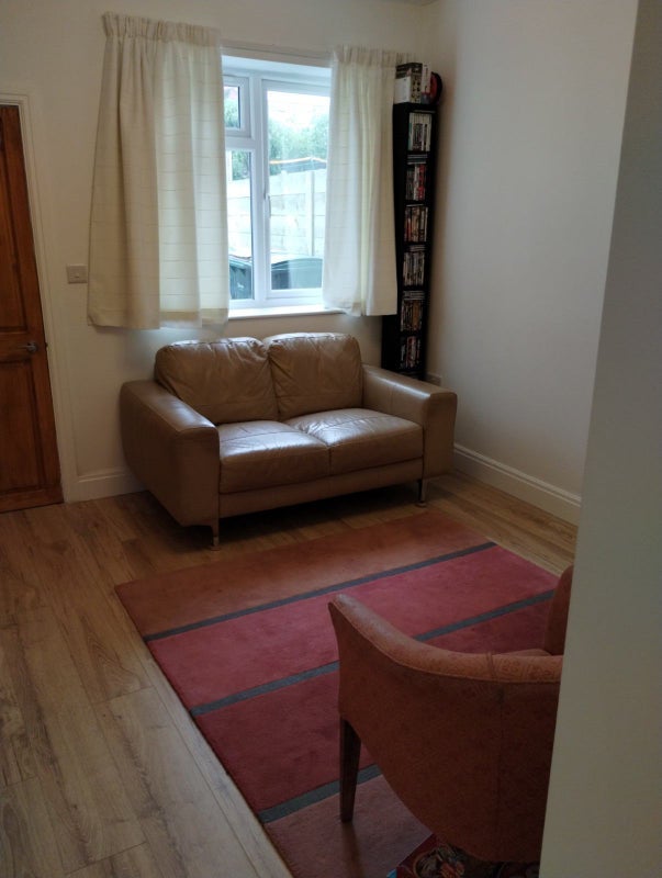 Room Mount Street in Coventry