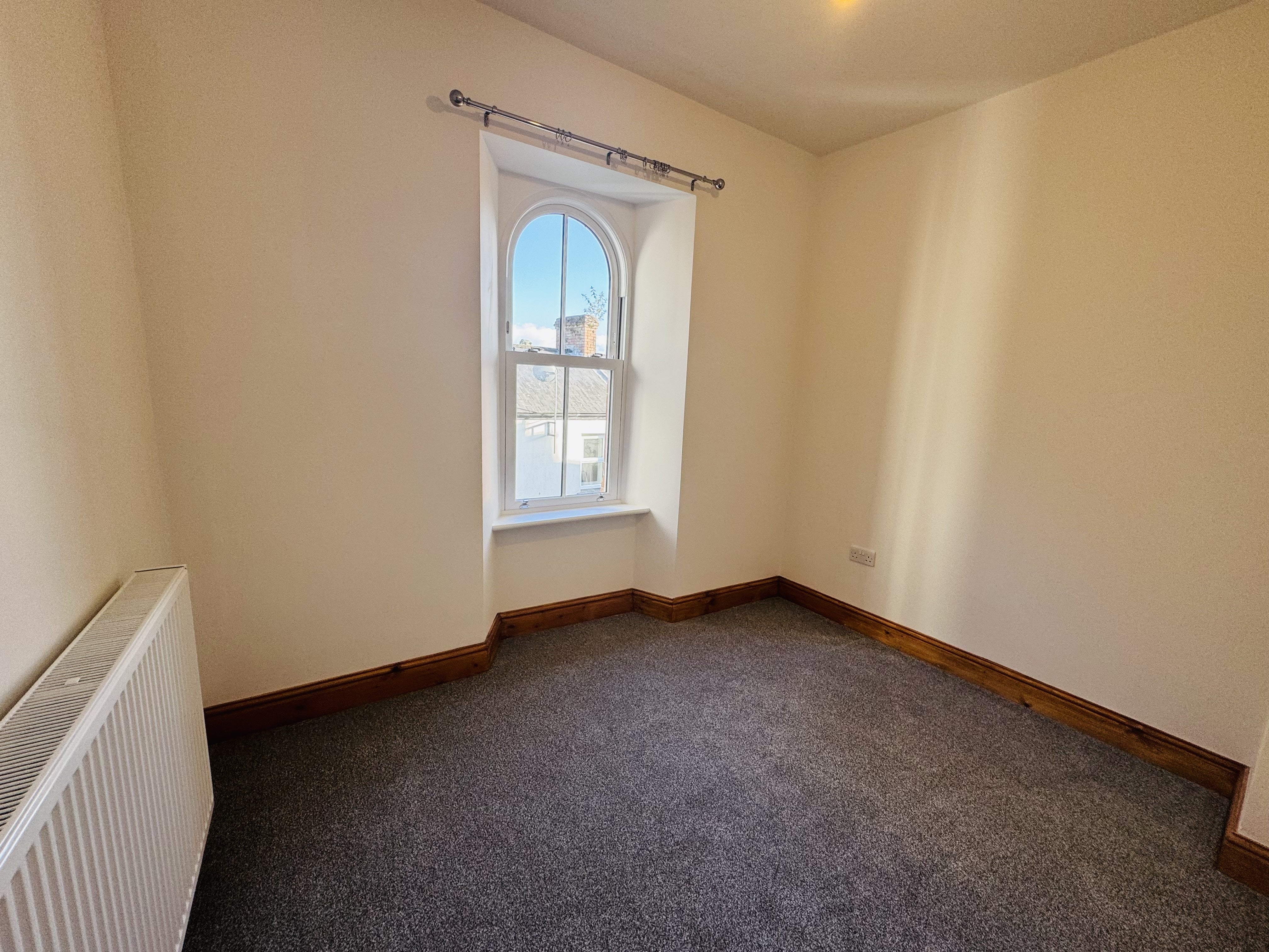 Flat Picton Place in Narberth