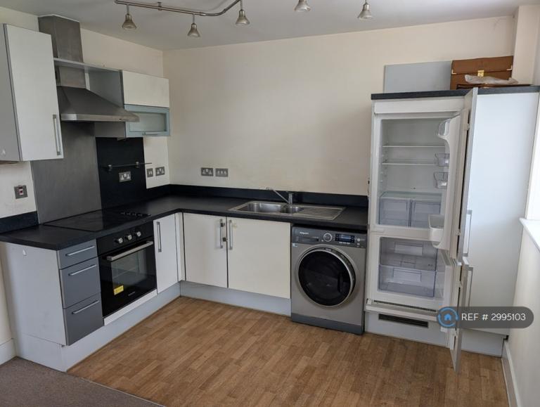 Flat Rotary Close in Kirklees